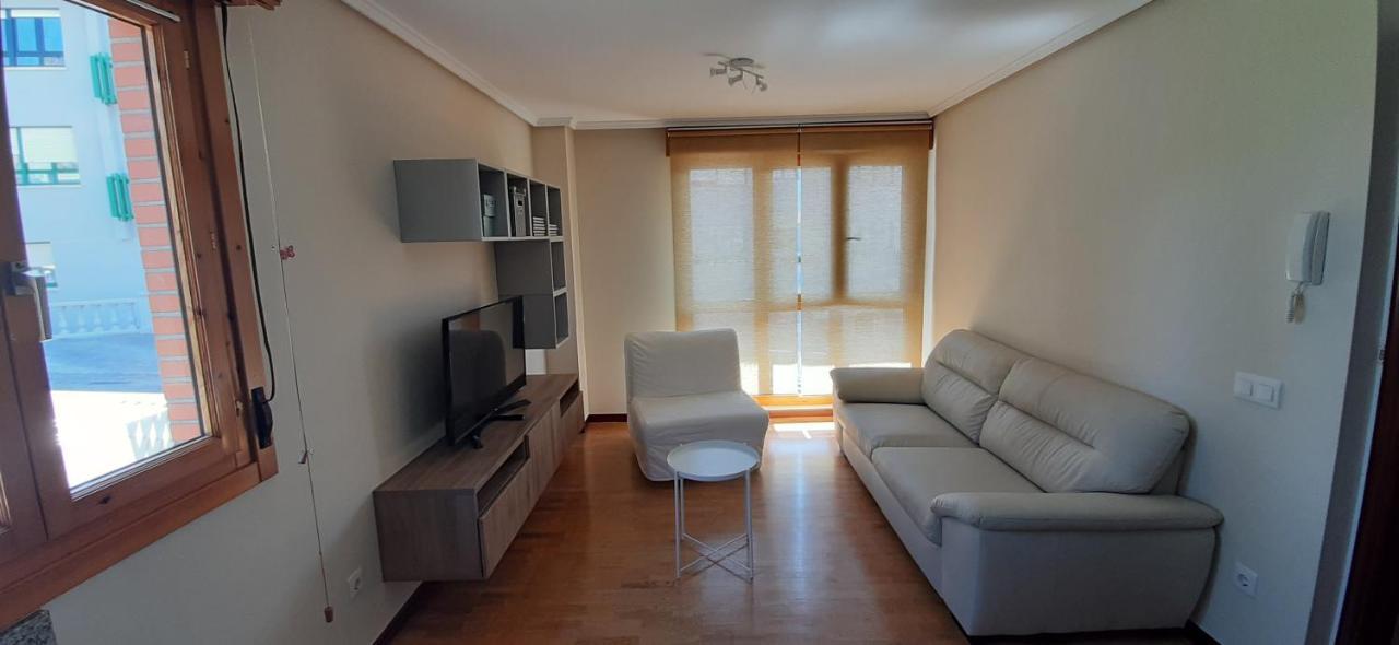 Precioso Apartamento En Luanco Junto A La Playa Exterior photo